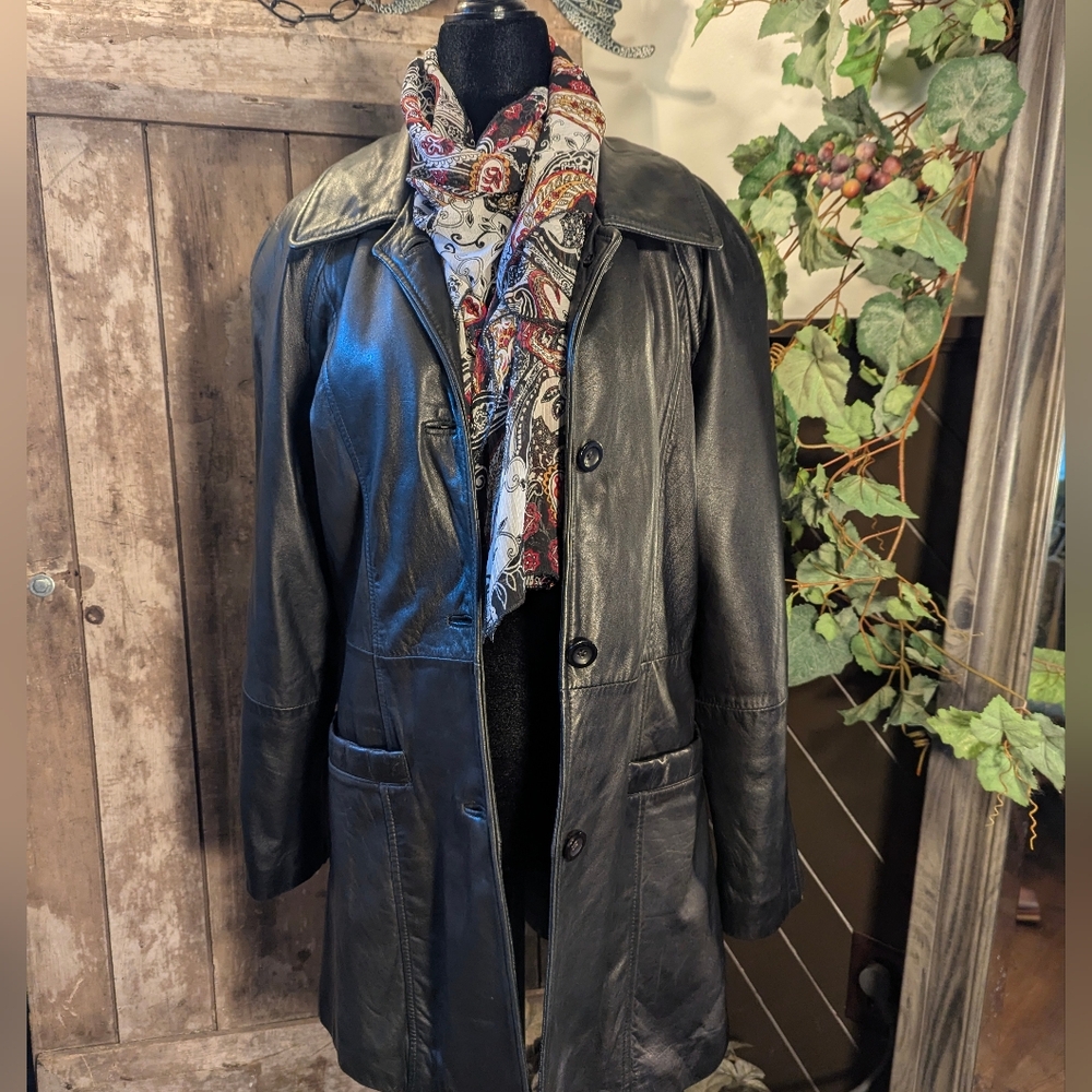 Jones New York Leather Coat. M